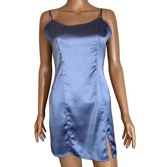 Forever 21 slip dress satin feel mini spaghetti strap Periwinkle blue SZ M sexy - Picture 2 of 9